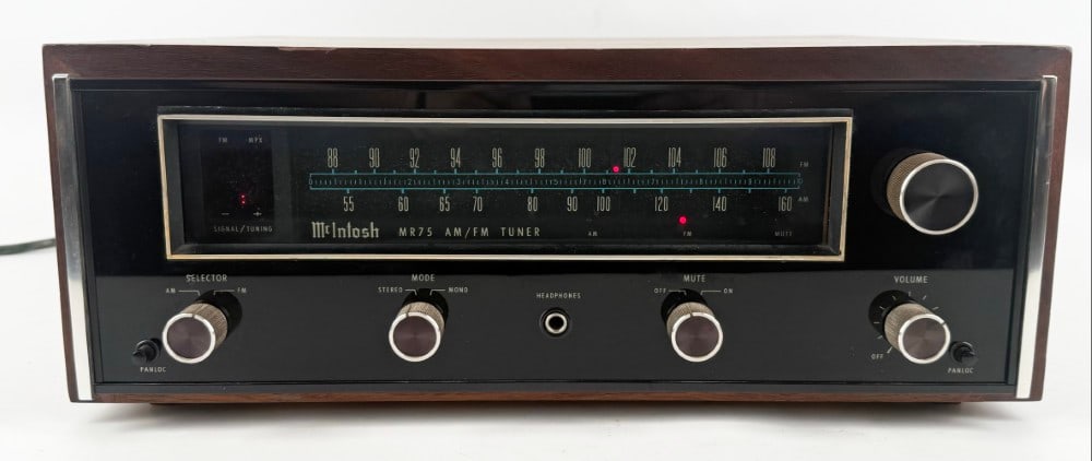 McIntosh MR 75 Solid State AM/FM Tuner (1 of 7)