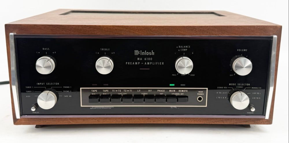 McIntosh MA 6100 2-Channel Solid State Integrated Amplifier (1 of 7)