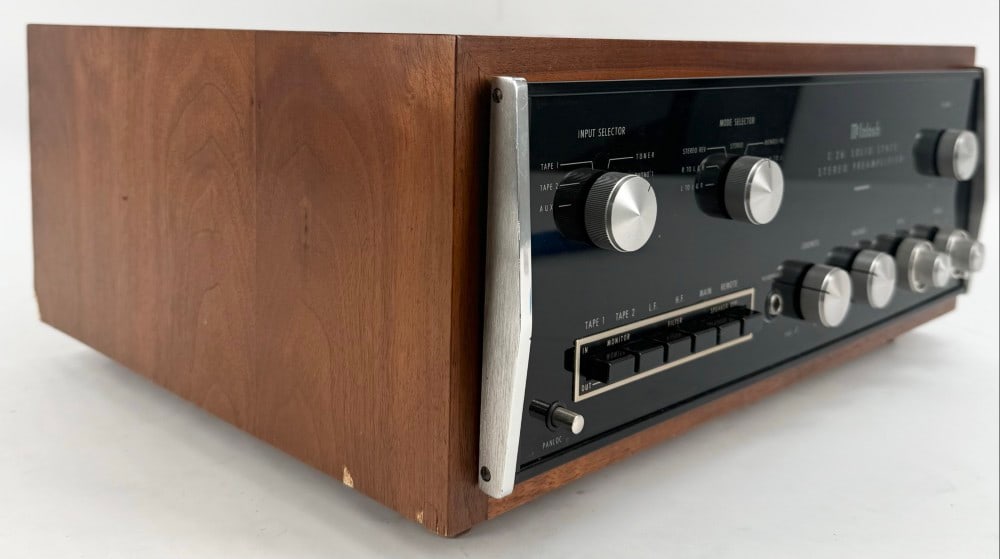 McIntosh C26 2-Channel Solid State Preamplifier - 3