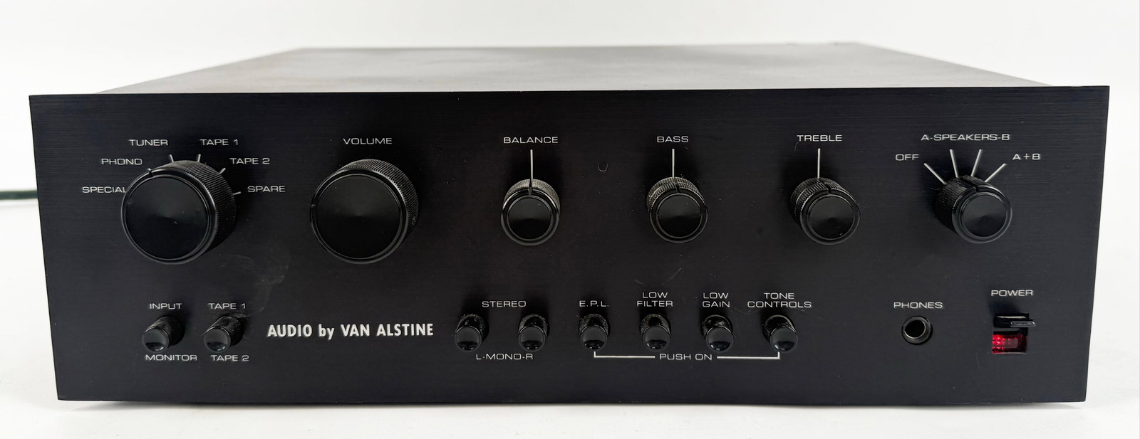 Van Alstine Transcendence 3 Fet Valve Preamplifier (1 of 7)