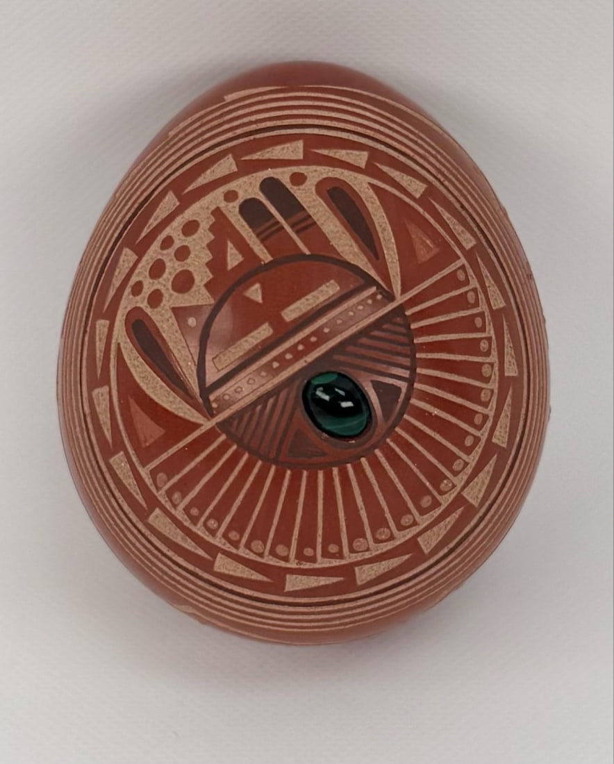 Glendora Fragua Jemez Pueblo Etched Polished Pottery Seed Pot With Malachite Stone (1 of 5)