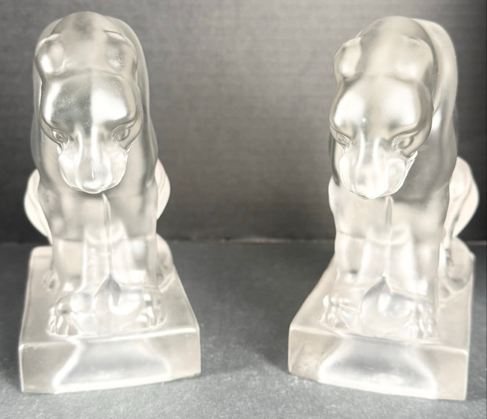 Pair Of New Martinsville Frosted Glass Panther Bookends (1 of 4)