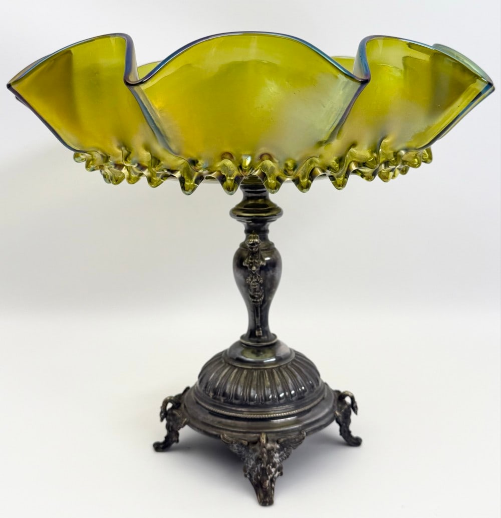 Art Nouveau Green Loetz-Style Art Glass & Silverplate Centerpiece (1 of 7)