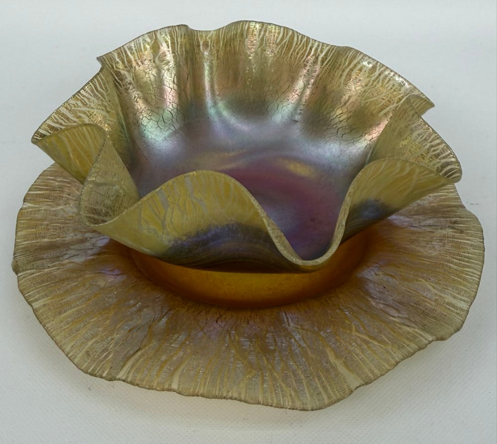 Louis Comfort Tiffany Favrile Art Glass Bowl And Underplate (1 of 6)