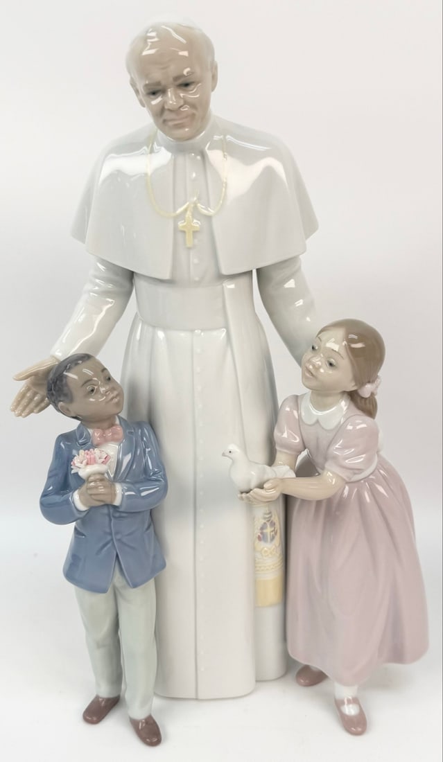 Retired Lladro "Pope John Paul II With Children" Limited Edition Porcelain Figure #1825 In Box (1 of 7)