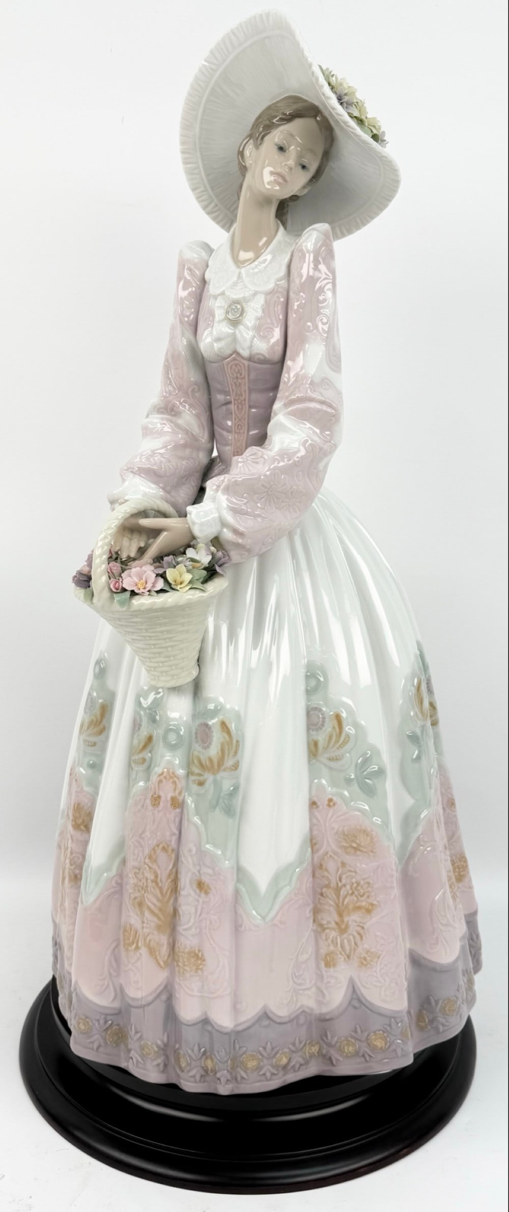 Large Lladro "Elegant Spring Courtship" Limited Edition Porcelain Figure #1818 In Box (1 of 8)