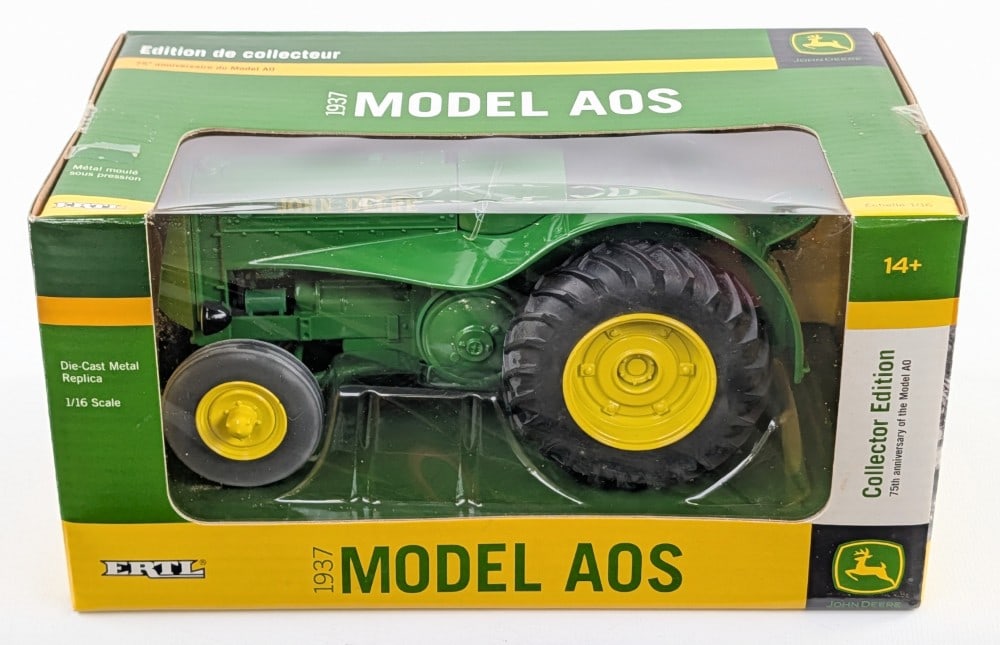 1/16 Ertl John Deere Model AOS Collector Edition Tractor: 1/16 Ertl John Deere Model AOS tractor. Collector Edition 75th anniversary of the model AO. Good condition in the box.