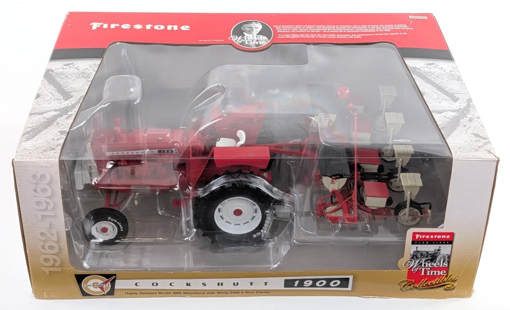1/16 SpecCast Cockshutt 1900 Tractor with White 5400 4-Row Planter: 1/16 scale SpecCast Cockshutt 1900 Wheatland tractor with White 5400 4-row planter. Good condition new in the box and highly detailed. Firestone Wheels of Times series. Limited edition #2929 of 3500.
