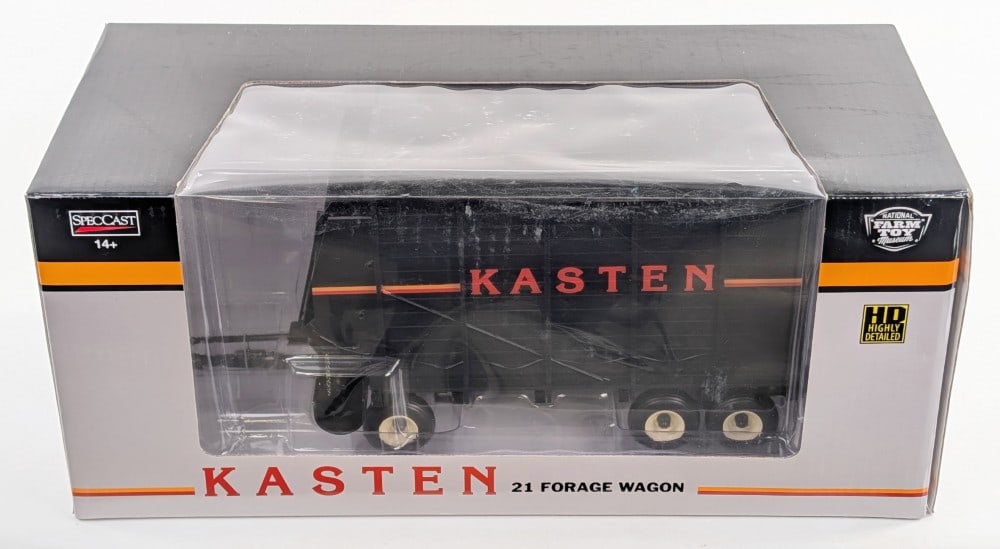 1/16 SpecCast Kasten Heavy Duty 21 Tandem Axle Forage Wagon: 1/16 SpecCast Kasten heavy duty 21 tandem axle forage wagon. Good condition new in the box and highly detailed.