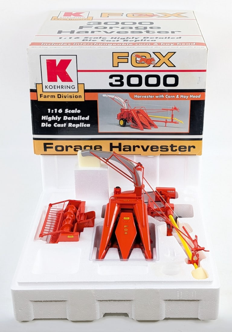 1/16 Fox 3000 Pull Type Forage Harvester With Corn & Hay Head: 1/16 SpecCast Fox 3000 pull type forage harvester with corn and hay head. Good condition new in the box and highly detailed.