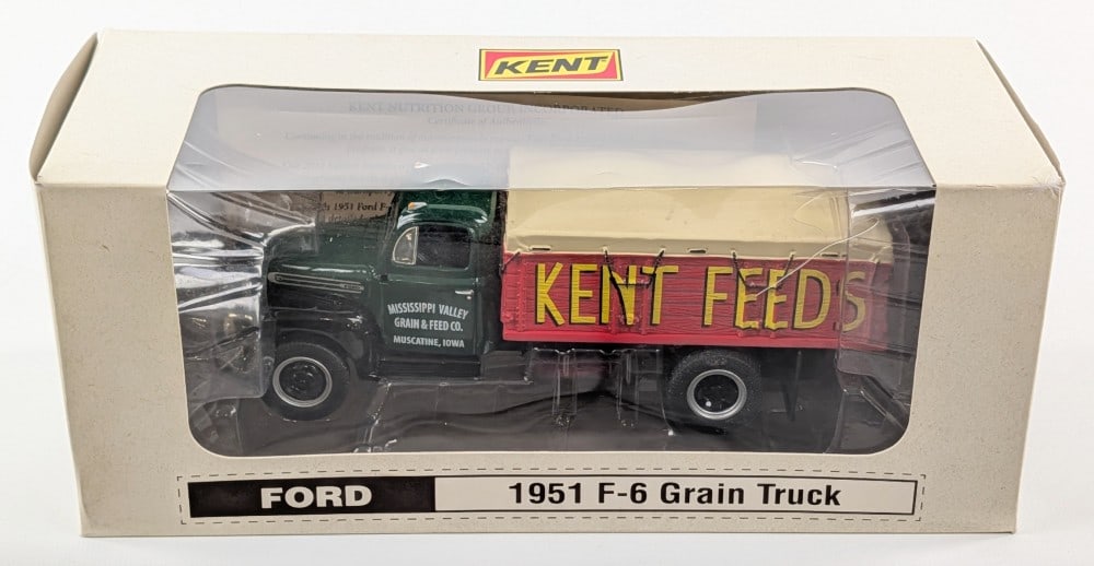 1/34 Scale First Gear 1951 Ford F-6 Kent Feeds Grain Truck: 1/34 Scale First Gear 1951 Ford F-6 Kent Feeds grain truck. The truck is in good condition new in the box and highly detailed. The plastic window has a puncture and the box shows light wear.