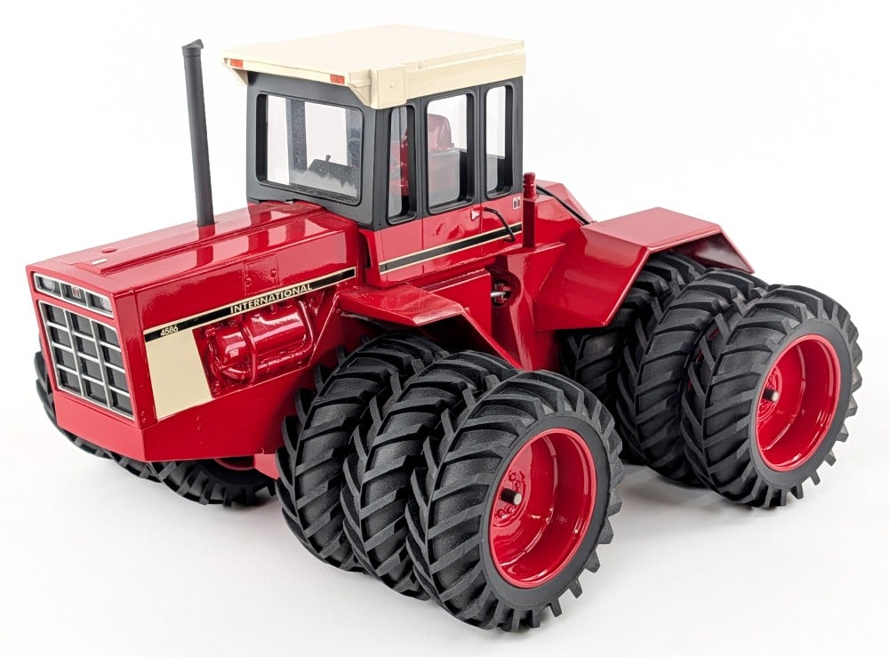 Custom 1/16 Precision Engineering International 4586 Tractor w/ Triples: Highly detailed custom 1/16 Precision Engineering International 4586 4wd tractor with triples. The bottom part of the hitch was repaired, but is hardly noticeable. Otherwise the tractor is in great co