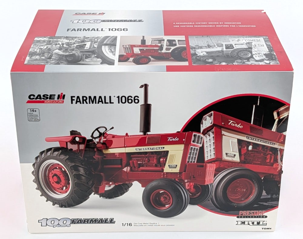 1/16 Ertl International Farmall 1066 Wide Front Tractor 100 Year Ann.: 1/16 Ertl International Farmall 1066 Wide Front Tractor 100 Year Anniversary of Farmall. Prestige Collection Series. Good condition new in the box.
