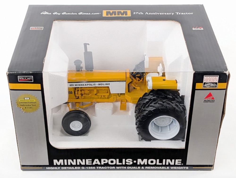 1/16 SpecCast Minneapolis-Moline G-1355 Tractor w/ Duals (1 of 7)