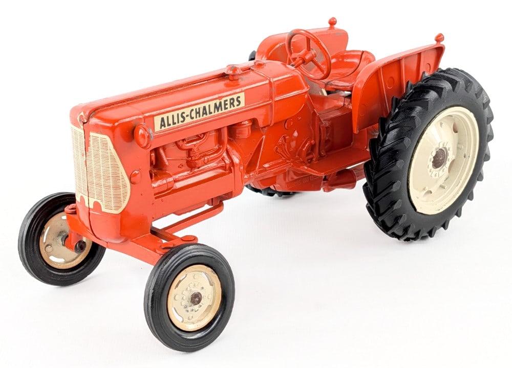 1/16 Eska Allis-Chalmers D17 Tractor Series II w/ Big Decal (1 of 7)