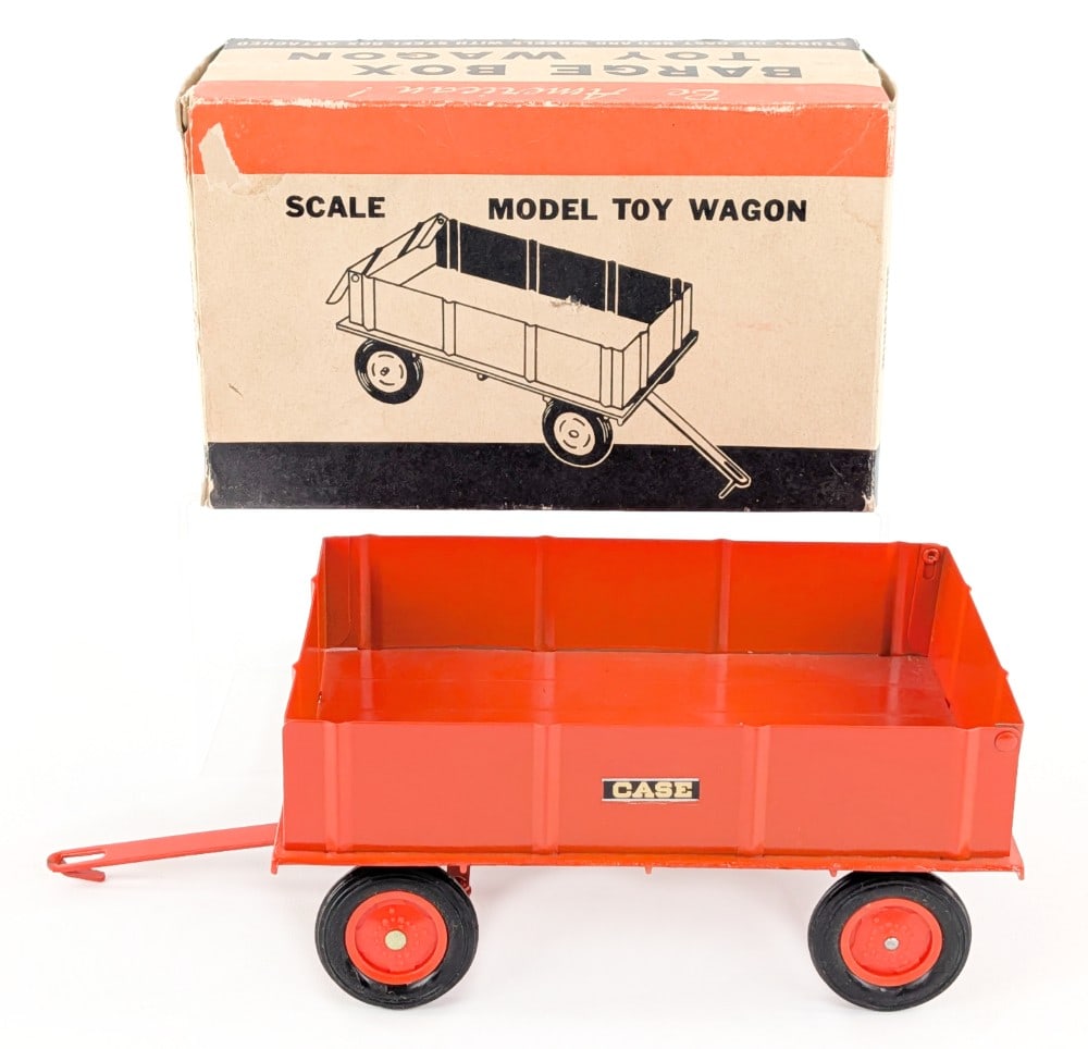 1/16 Ertl Case Barge Wagon w/ Box (1 of 9)