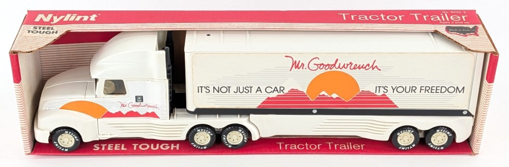 Nylint Mr. Goodwrench GM Parts Semi Truck and Trailer (1 of 7)