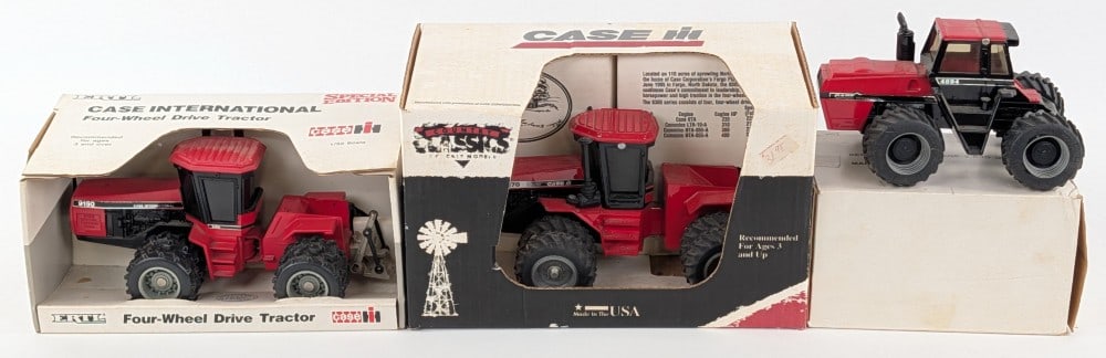 1/32 Scale Models / Ertl Case IH 9370, 9150, and 4994 4wd Tractors: 1/32 Scale Models / Ertl Case IH 9370 4wd tractor, Case International 9150 4wd tractor, and International 4994 4wd tractor. All have some dust and light wear from display / storage.