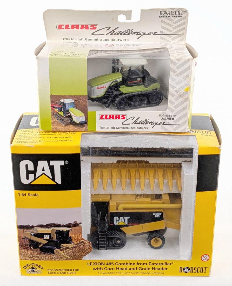 1/64 Norscot Claas Challenger 75E and CAT Lexion 485 Combine w/ Both Heads (1 of 11)