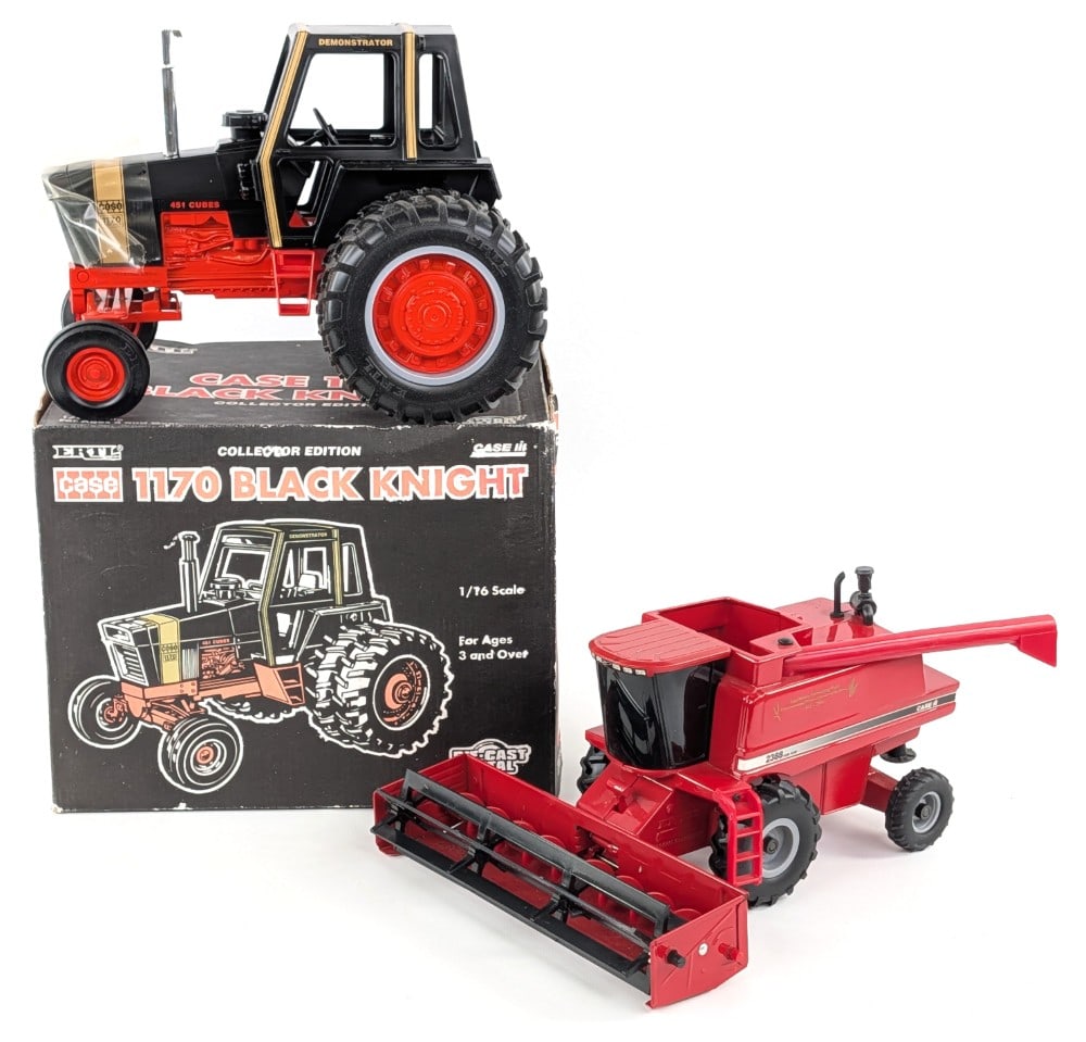1/16 Ertl Case 1170 Black Knight Tractor and Case IH 2388 Combine: 1/16 Ertl Case 1170 Black Knight collector edition tractor and Case IH 2388 axial-flow combine. The Black Knight is in good condition in the box. The box shows flaking and wear from storage / handling