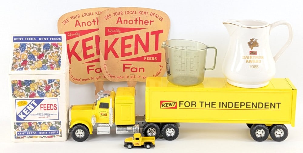 Kent Feeds Semi Truck w/ Trailer and Kent Feeds Memorabilia (1 of 8)