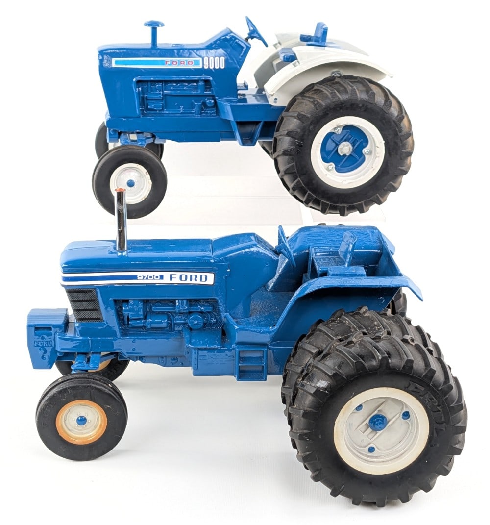 Custom 1/12 Ford 9700 Tractor and Ford 9000 Tractor (1 of 11)