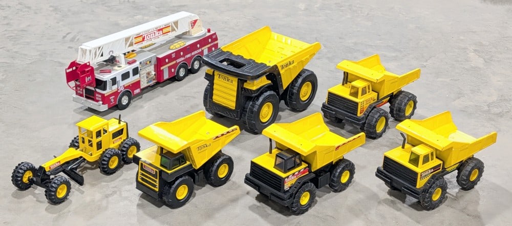 Tonka Fire Truck, Road Grader, and (5) Dump Trucks (1 of 13)