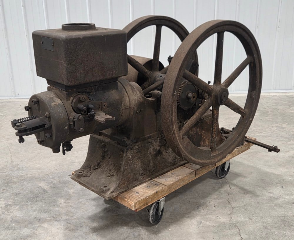 Galloway 5HP Gas Engine: Sells with no Reserve! Project or parts engine Partially disassembled? Missing piston On base Flywheels turn free.