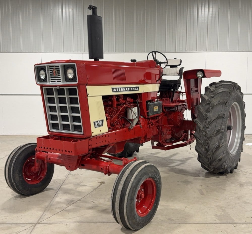 1971 International 966: Sells with no Reserve! 6 cylinder diesel 8 speed transmission 3 point hitch missing inserts, can be used as 2 point hitch 540 and 1000 PTO 2 sets of hydraulic remotes Front weight bracket New seat 738