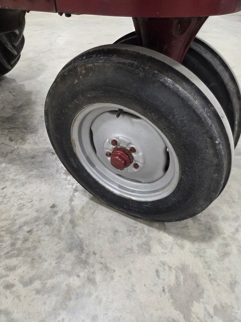 1950 Custom Model B - 14