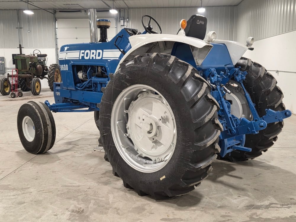 Ford 9600 - 7