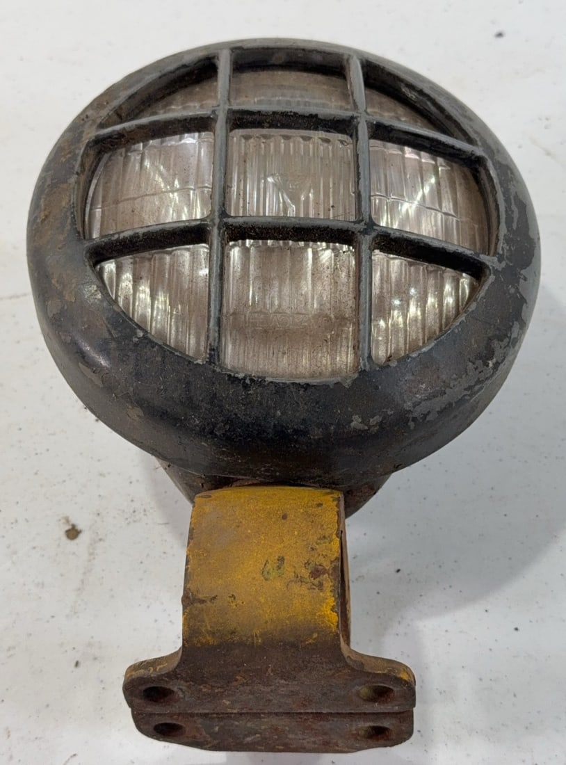 Caterpillar Headlights - 4