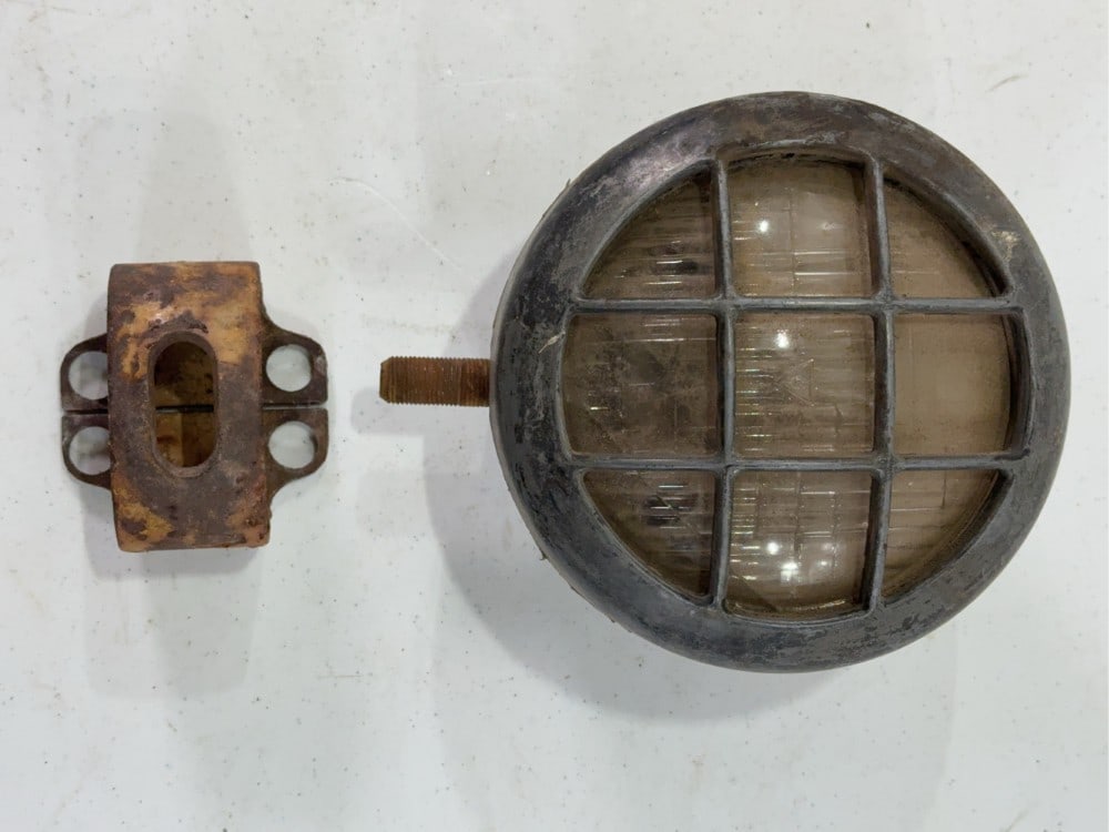 Caterpillar Headlights - 5