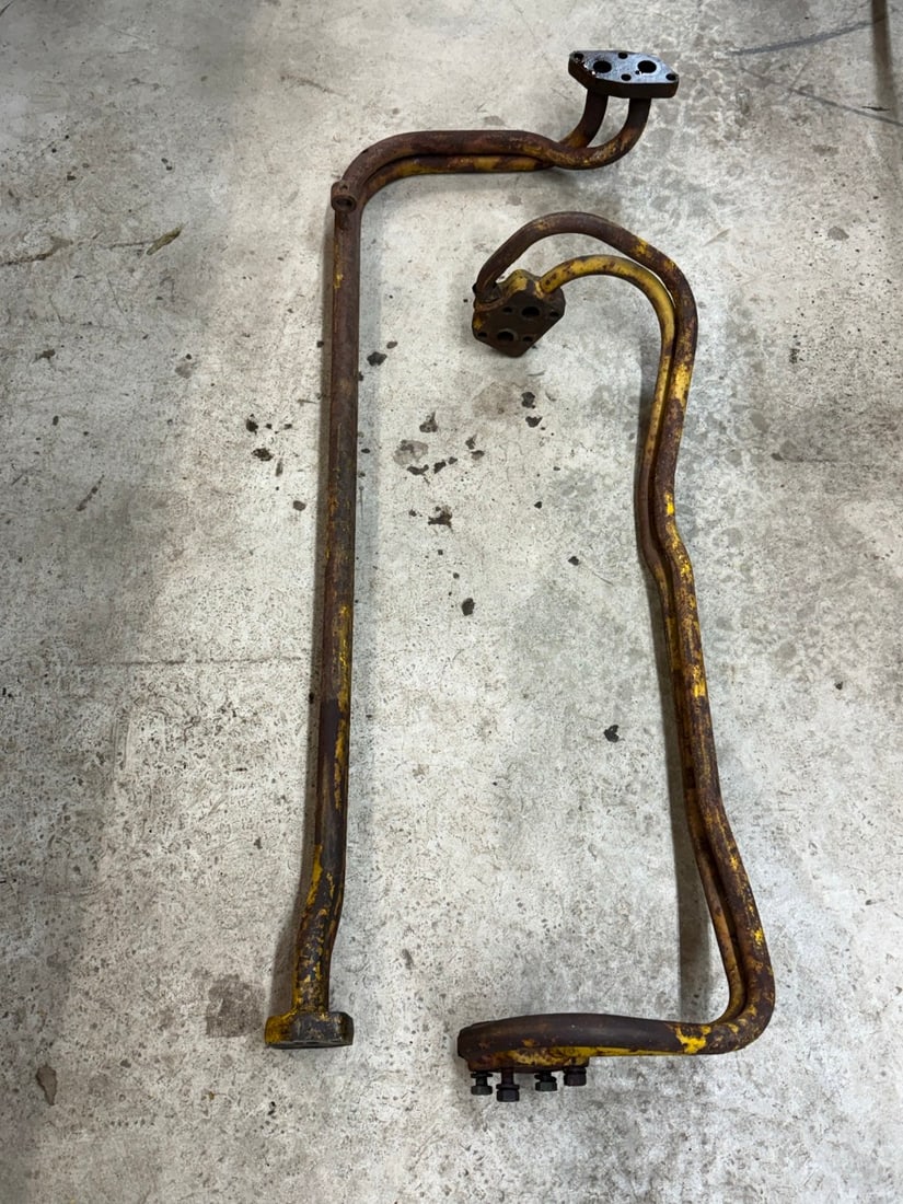 Caterpillar Hydraulic Lines (1 of 6)