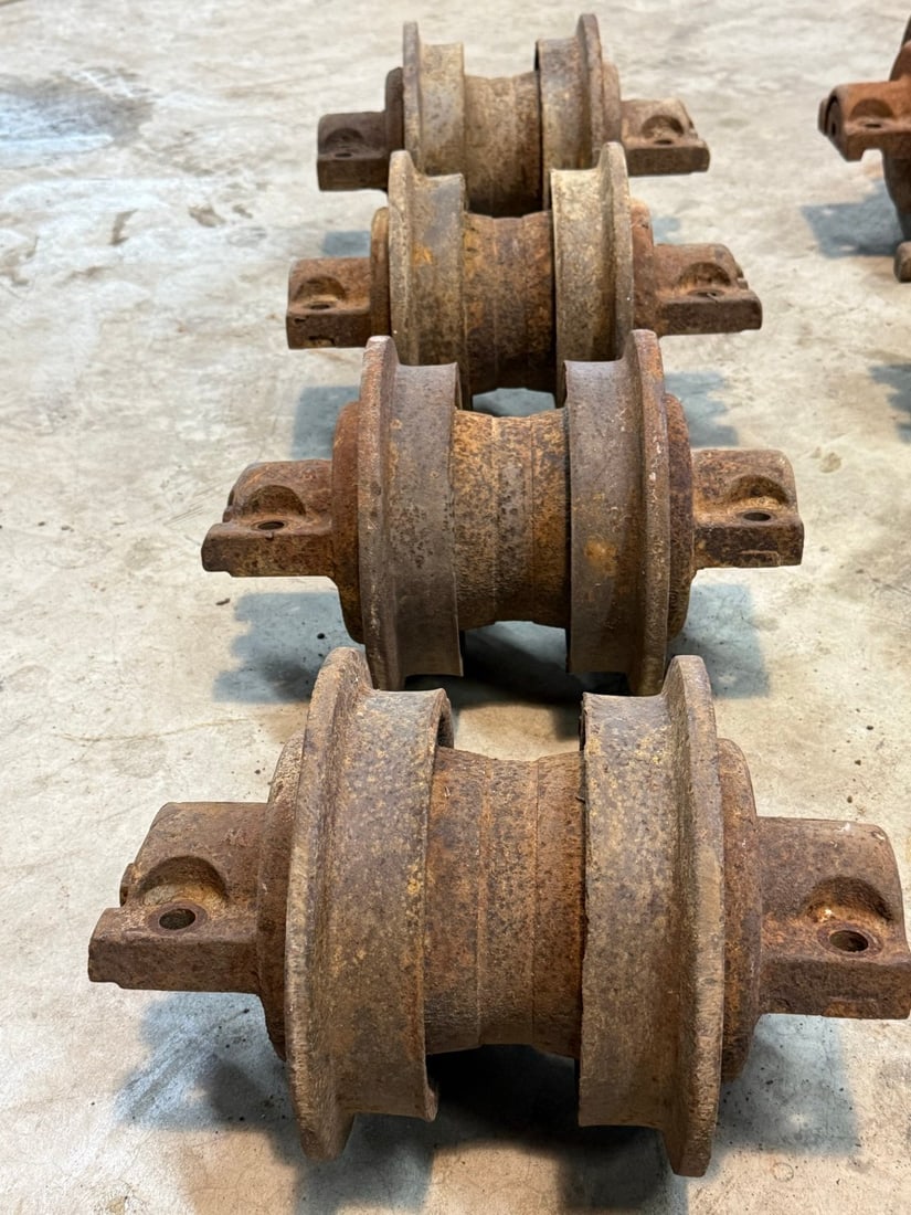 Caterpillar Track Rollers - 4