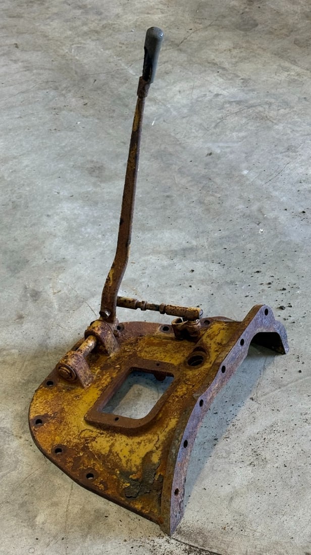 Caterpillar D2 Clutch Housing Cover: Has main clutch handle