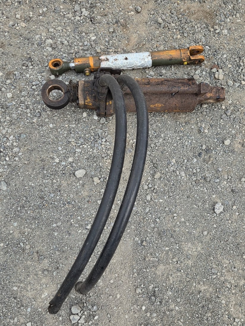 Hydraulic Cylinders - 4