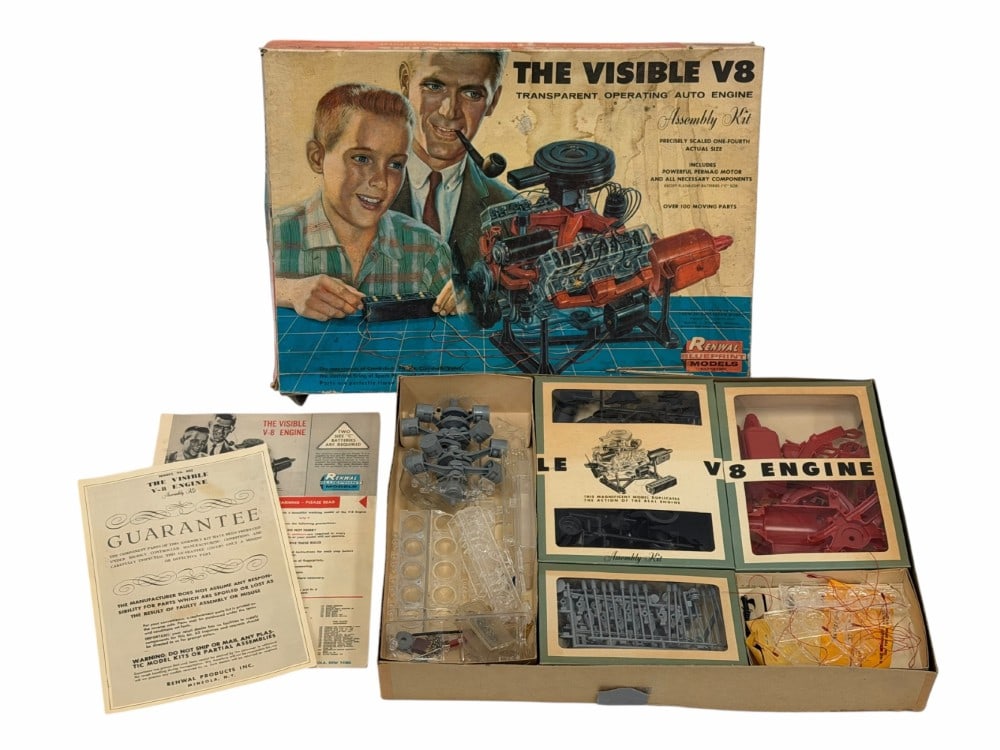 Vintage 1960's 1/4 Scale Renwal "The Visible V8" Engine Assembly Kit In Box (1 of 5)