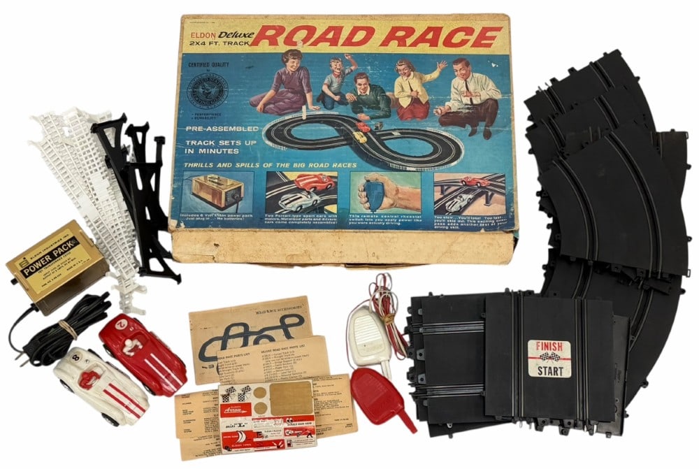 Vintage 1962 Eldon Deluxe Road Race Slot Car Set In Box (1 of 10)