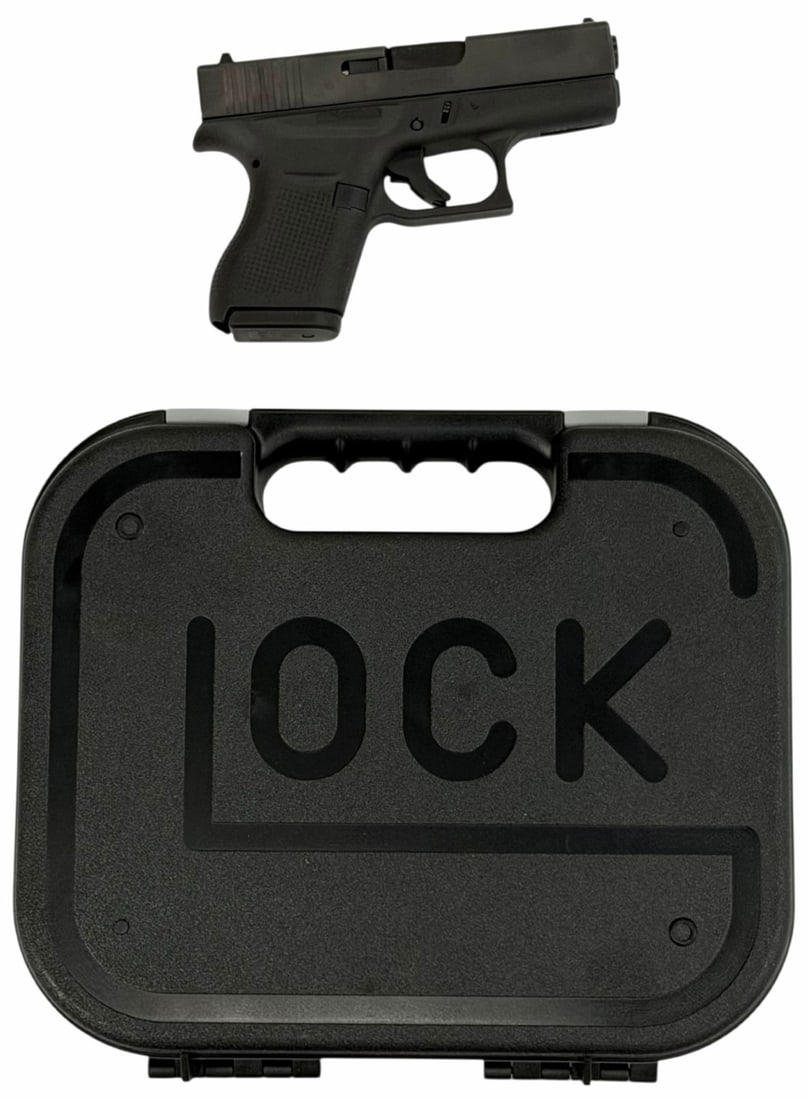 Glock 43 9mm Semi-Automatic Pistol: Glock 43 9mm Semi-Automatic Pistol. The Glock 43 9X19 Semi Auto Pistol is in very nice used condition. The barrel measure 3.39 inches in length. The bore is bright with crisp rifling. The Polymer grip