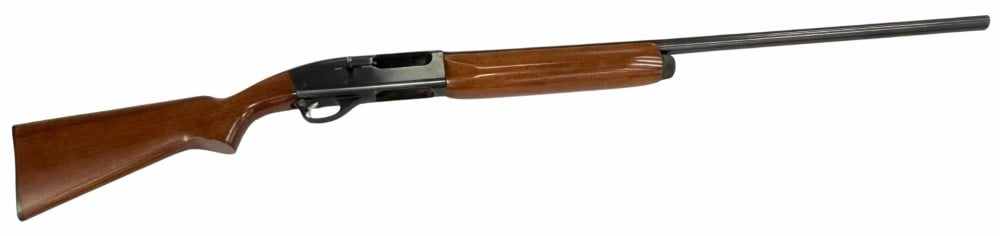 Remington Automaster Model 878 .12 Ga Semi Automatic Shotgun: Remington Automaster Model 878 .12 Ga Semi-Automatic Shotgun.? The vintage Remington Automaster .12 Ga shotgun is in nice used condition. Barrel measures 30 inches in length.? Barrel marked 12 Ga for