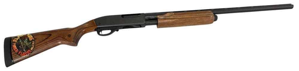 Remington Model 870 Express .20 Ga Pump Action Shotgun: Remington Model 870 Express .20 Ga Pump Action Shotgun.? The Remington model 870 .20 Ga shotgun is in nice used condition.? The vented barrel measures 25.5 inches in length.? Shotgun shoots a 2 3/4 &