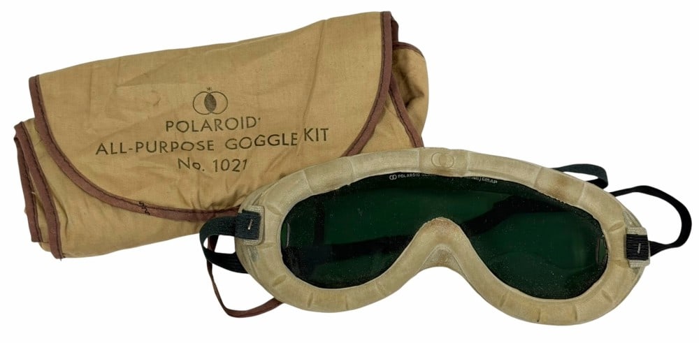 WW II US Army Polaroid All-Purpose Goggle Kit (1 of 6)