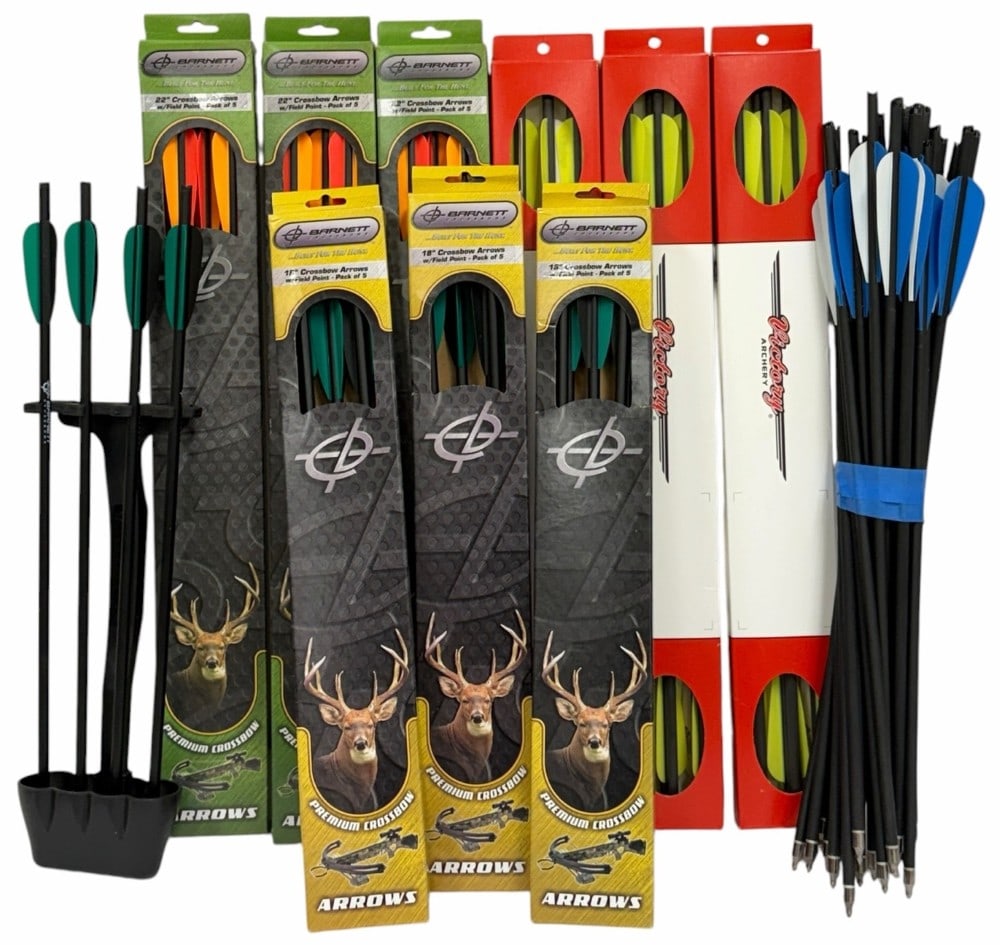 Large Lot of Various Brands of Crossbow Bolts: Large Lot of Various Brands of Crossbow Bolts. This lot of crossbow bolts are in very nice preowned new condition. Lot consists of (15) Barnett premium 18-inch crossbow Arrows in box, (4) more of the