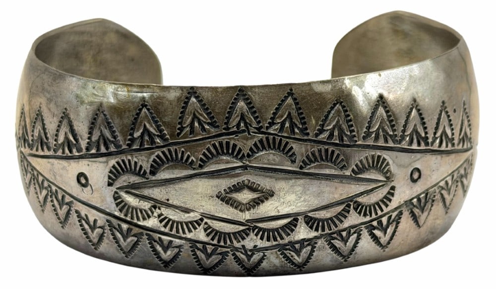 Wilbur Tracey Sterling Silver Native American Navajo Cuff Bracelet (1 of 6)