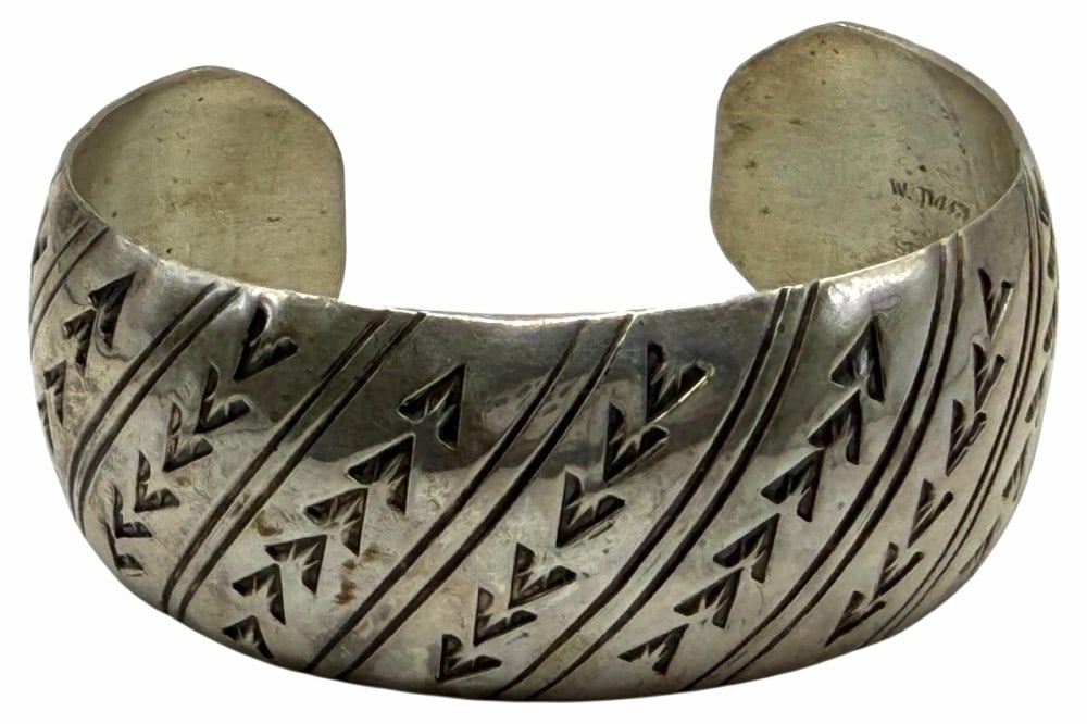 Wilbur Tracey Sterling Silver Native American Navajo Cuff Bracelet (1 of 6)