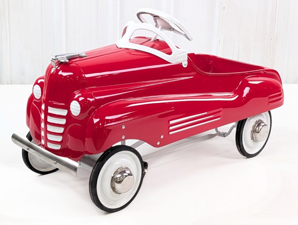 Restored Steelcraft Pontiac Pedal Car (1 of 9)