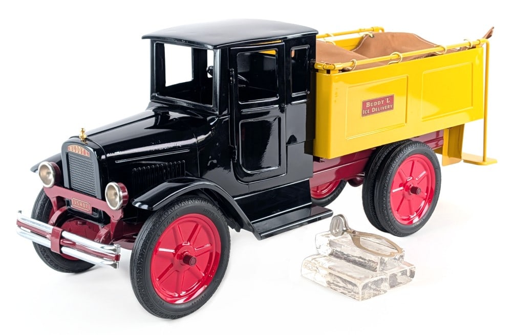 T-Reproductions Buddy L Ice Delivery Truck (1 of 11)