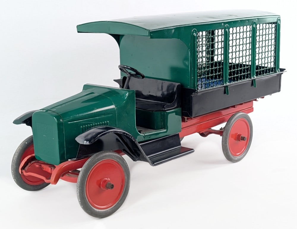 Custom Buddy L Railway Express Agency Truck (1 of 9)