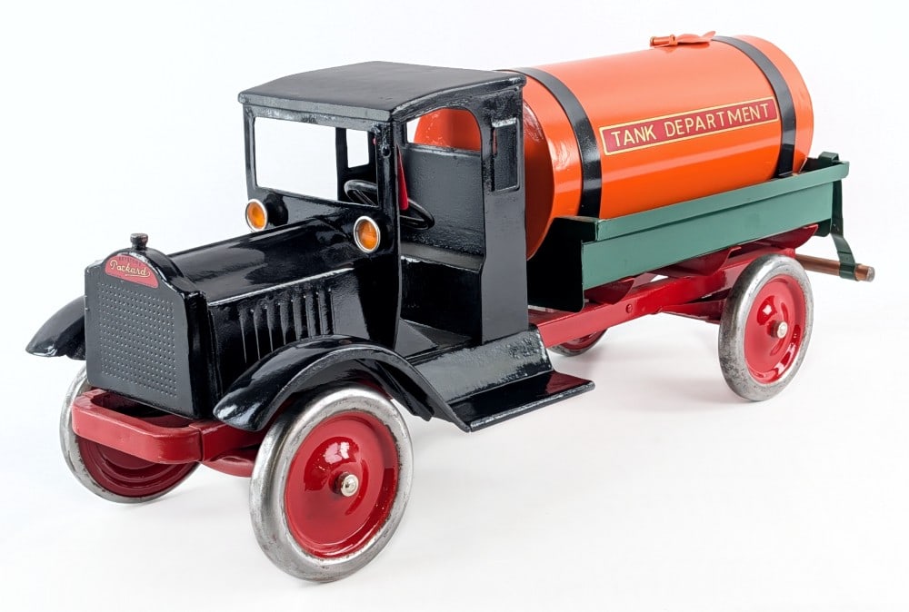 Restored Keystone Packard Tank Department Truck (1 of 8)